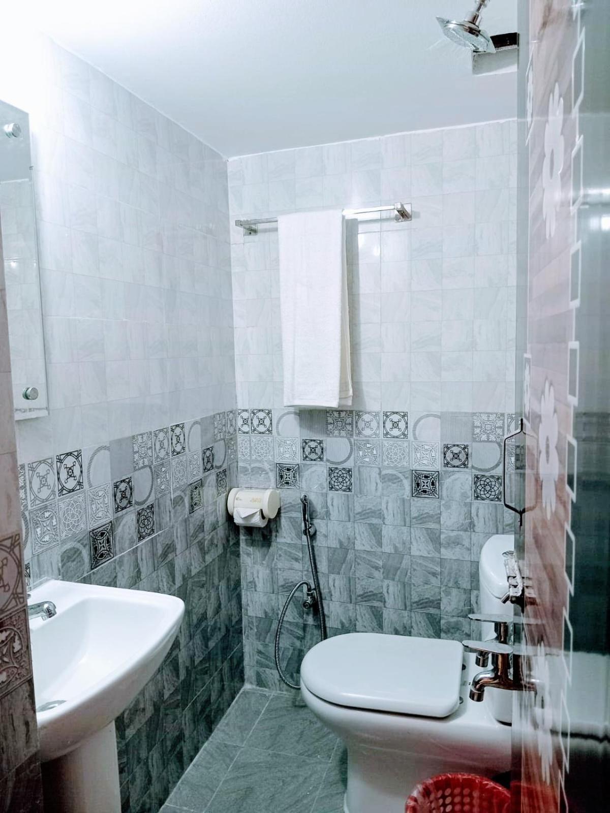 Hotel Grand Rahmania, Central Motijheel-Дака Екстериор снимка